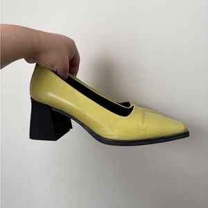 Elegant green yellow Block Heel Pumps vagabond